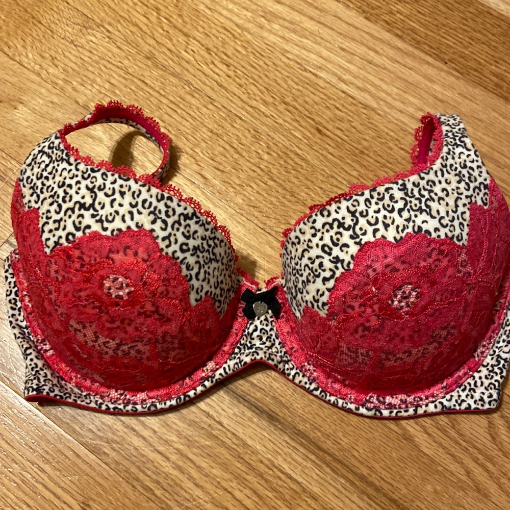 Victoria’s Secret Bra